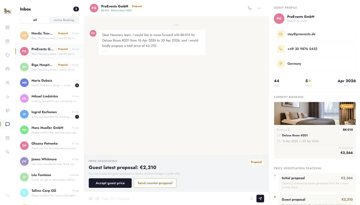 Inbox with a partner's price proposal for a deluxe room, buttons to accept or send a counter-proposal, and the guest profile and current booking on the right.